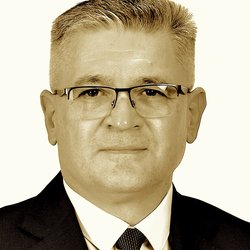 go to Oleg Lozan profile